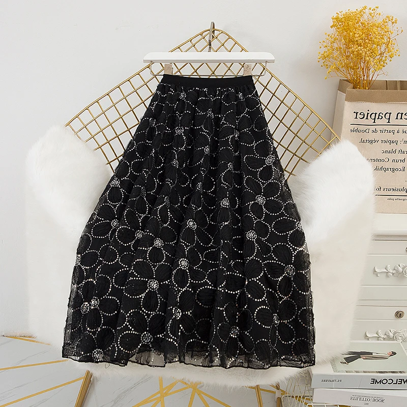 Korean Sweet Sequined Embroidery Floral Lace Long Skirts Women Elastic High Waist A-Line Mesh Midi Skirt Casual Vintage Harajuku
Korean Sweet Sequined Embroidery Floral Lace Long Skirts Women Elastic High Waist A-Line Mesh Midi Skirt Casual Vintage Harajuku