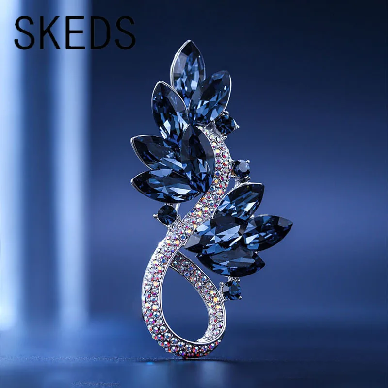 SKEDS Luxury Elegant Women Girls Rhineston Glass Brooches Pins High Quality Exquisite Lady Shining Suit Office Jewelry Corsage
SKEDS Luxury Elegant Women Girls Rhineston Glass Brooches Pins High Quality Exquisite Lady Shining Suit Office Jewelry Corsage
