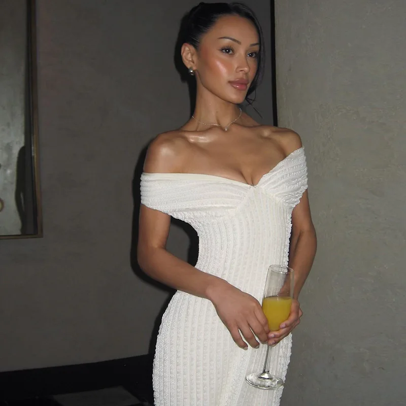 2025 spring new women's clothing fashionable sexy straps backless solid color slim dress dress long dress women
2025 spring new women's clothing fashionable sexy straps backless solid color slim dress dress long dress women