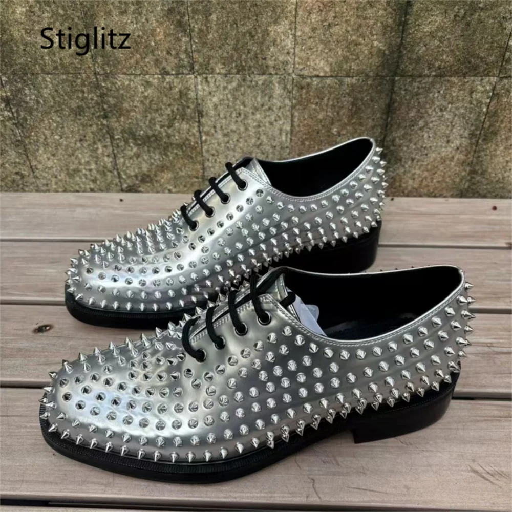 Мужские модельные кожаные туфли с серебряными заклепками, оксфорды с круглым носком на шнуровке, повседневные деловые свадебные туфли из натуральной кожи с заклепками
Мужские модельные кожаные туфли с серебряными заклепками, оксфорды с круглым носком на шнуровке, повседневные деловые свадебные туфли из натуральной кожи с заклепками