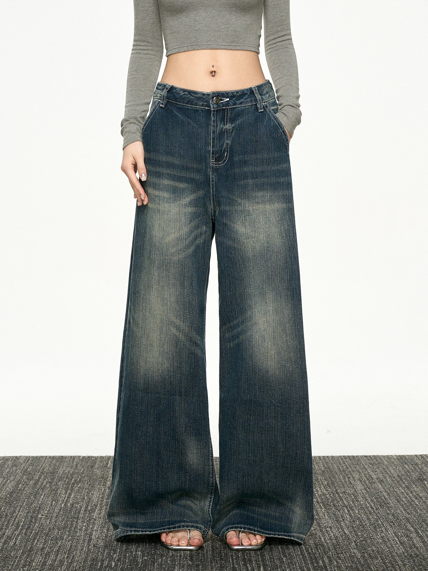Aaisup High Waist Wide Leg Denim Jeans Women's Loose Fit Straight Leg Washed Spring Seasonal Fashion Ladies' Jeans
Aaisup High Waist Wide Leg Denim Jeans Women's Loose Fit Straight Leg Washed Spring Seasonal Fashion Ladies' Jeans