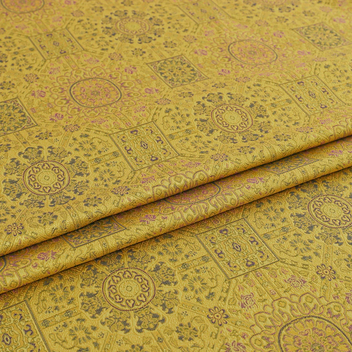 100X145cm Gold brocade jacquard fabrics home textile embroidery clothing cloth handmade diy sewing dress cheongsam bag cloth
100X145cm Gold brocade jacquard fabrics home textile embroidery clothing cloth handmade diy sewing dress cheongsam bag cloth