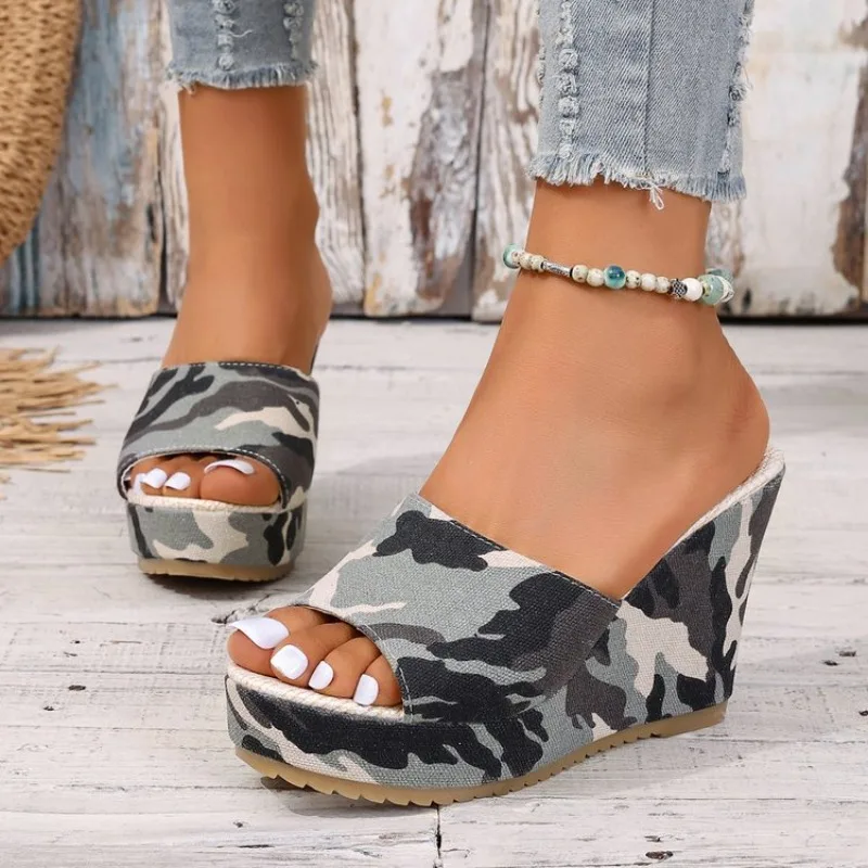 2026 Summer Women Wedge Sandals New Fashion Platform Buckle Casual Comfortable Walking Sandals Shoes for Women
2026 Summer Women Wedge Sandals New Fashion Platform Buckle Casual Comfortable Walking Sandals Shoes for Women