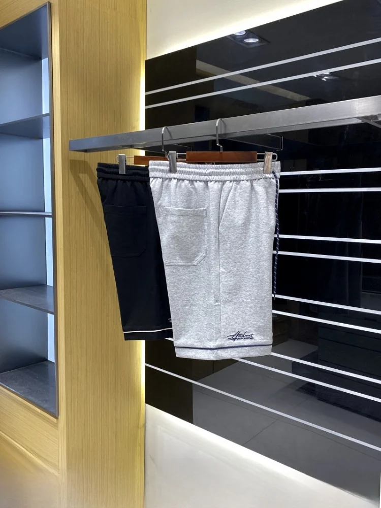 American Casual Style! Embroidered Letters! Comfortable Breathable! Summer Men's 3D Tailored Versatile Casual Shorts
American Casual Style! Embroidered Letters! Comfortable Breathable! Summer Men's 3D Tailored Versatile Casual Shorts