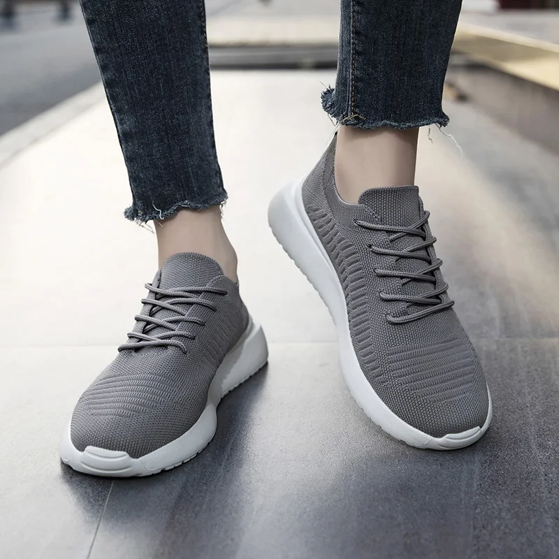 Женская повседневная спортивная обувь с дышащей сеткой, нескользящие удобные кроссовки для повседневной носки, легкая стильная прогулочная обувь 
Женская повседневная спортивная обувь с дышащей сеткой, нескользящие удобные кроссовки для повседневной носки, легкая стильная прогулочная обувь