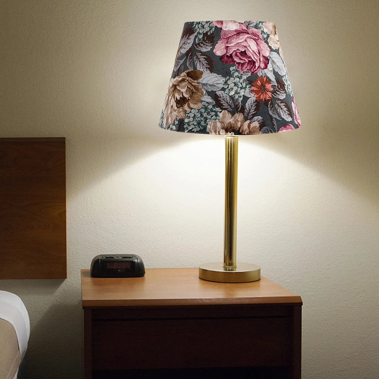 Gold Table Lamp Shade Cloth Flowery Light Cover Simple Decorative Flower Lampshade Bedside Artistic Replacement
Gold Table Lamp Shade Cloth Flowery Light Cover Simple Decorative Flower Lampshade Bedside Artistic Replacement