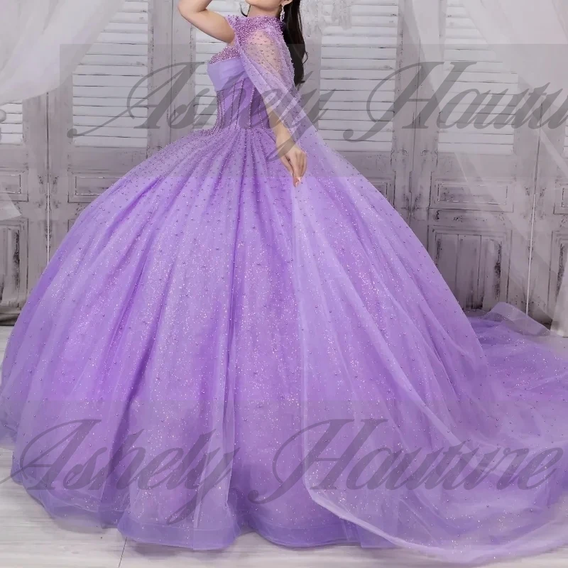 Customized Luxury Lavender Princess 15th Girl Quinceanera Dresses With Cape Pearls Ball Gown Floor Length Women Prom Party Dress
Customized Luxury Lavender Princess 15th Girl Quinceanera Dresses With Cape Pearls Ball Gown Floor Length Women Prom Party Dress