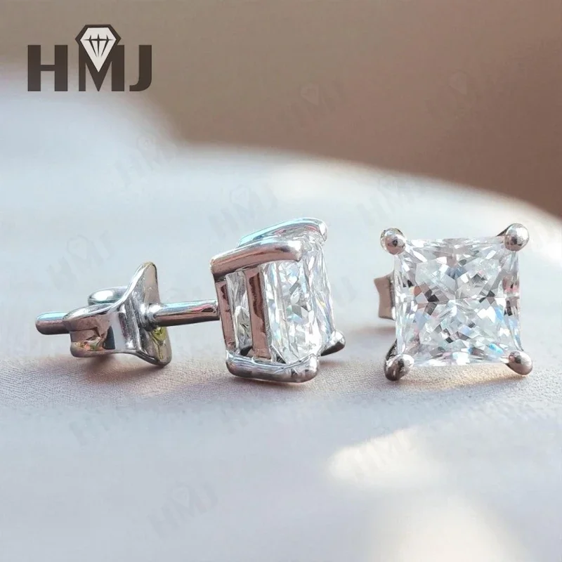 Серьги-гвоздики из стерлингового серебра 925 пробы с муассанитом и бриллиантами, изумрудные круглые подвески овальной формы, высокое качество, классический подарок на годовщину 
Серьги-гвоздики из стерлингового серебра 925 пробы с муассанитом и бриллиантами, изумрудные круглые подвески овальной формы, высокое качество, классический подарок на годовщину