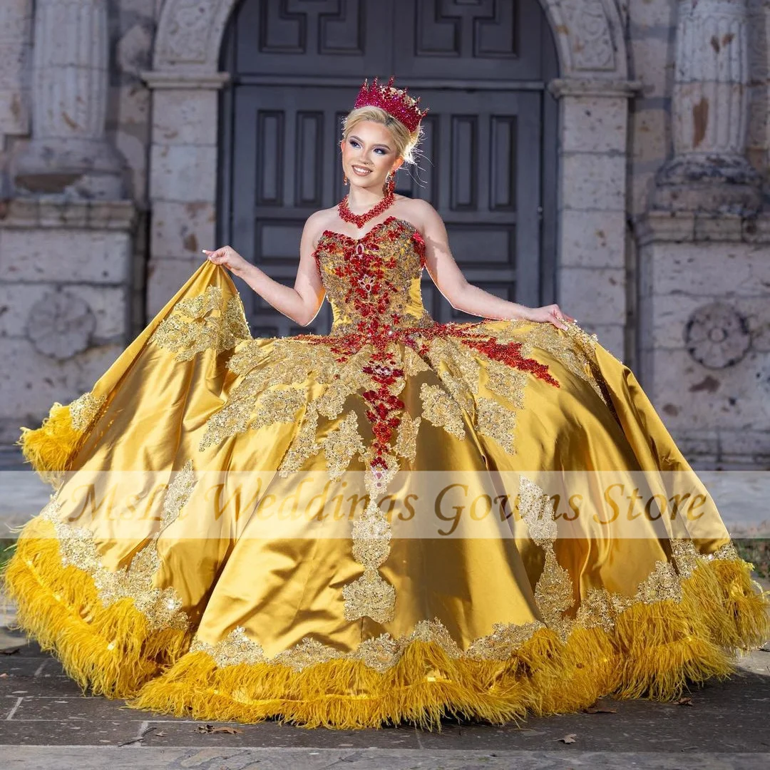 Роскошное золотистое платье для Quinceanera 2024, вечерние наряды на день рождения, выпускные платья без бретелек, бальные платья принцессы 15 лет
Роскошное золотистое платье для Quinceanera 2024, вечерние наряды на день рождения, выпускные платья без бретелек, бальные платья принцессы 15 лет