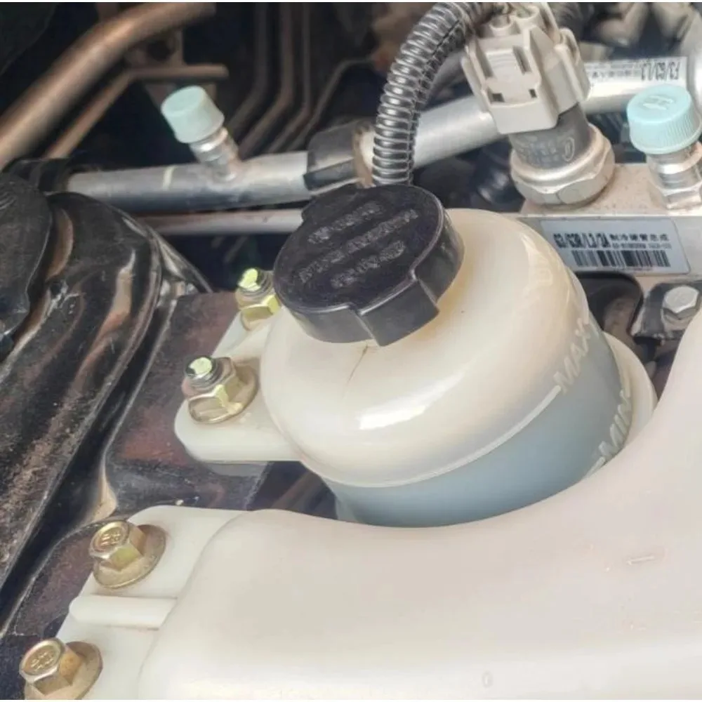 For Byd F3 F0 F6 G3 L3 SURUI G5 SONG Power Assisted Pump Oil Pot Power Steering Assembly Add One More Lid
For Byd F3 F0 F6 G3 L3 SURUI G5 SONG Power Assisted Pump Oil Pot Power Steering Assembly Add One More Lid