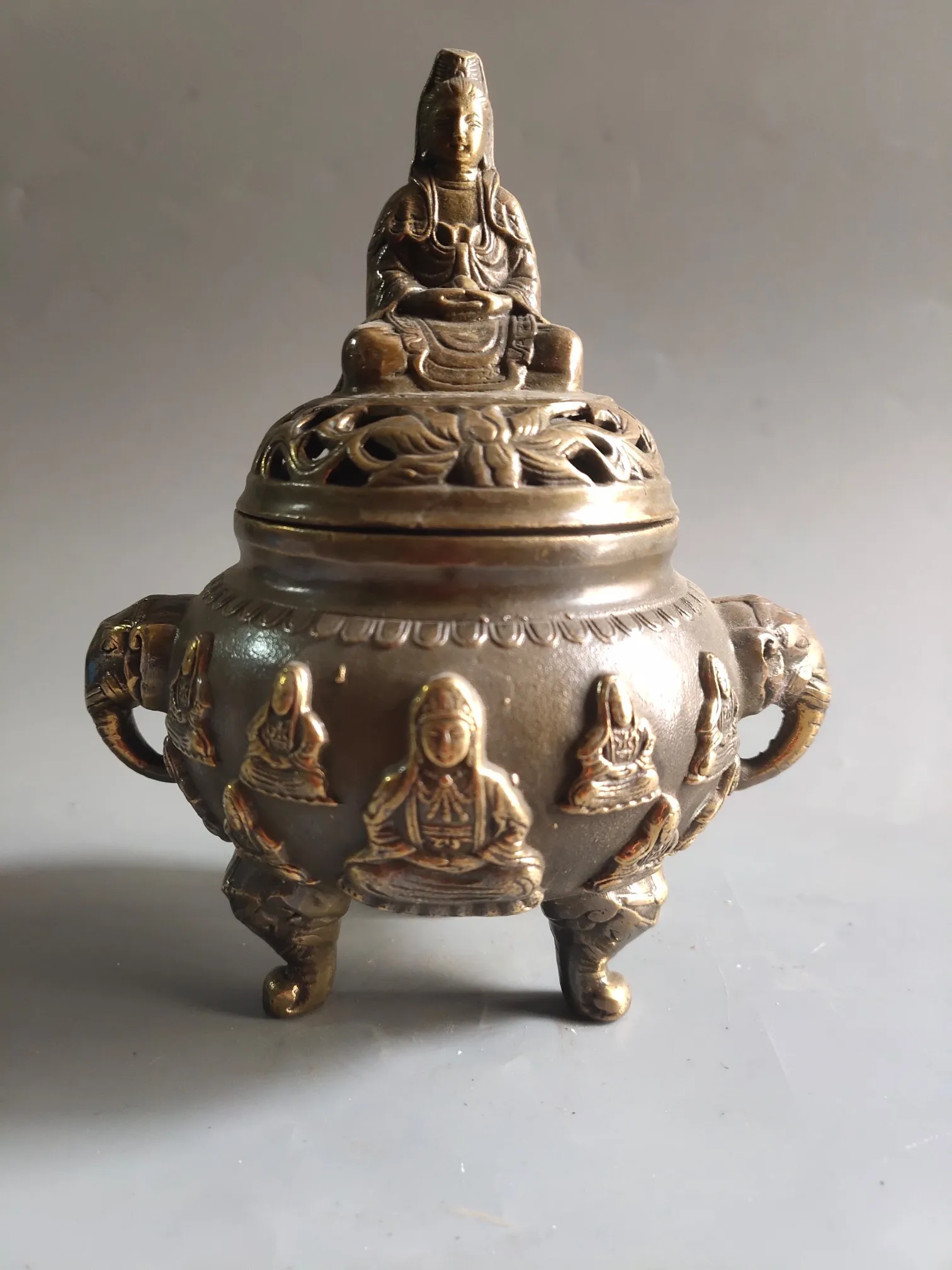 Early Collectible Pure Copper Guanyin Incense Burner, Finely Crafted
Early Collectible Pure Copper Guanyin Incense Burner, Finely Crafted