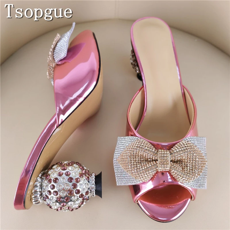 Women's Sparkling Rhinestone Bow Slide Sandals Patent Leather Peep Toe Crystal Ball Heel Slippers for Party, Bridal Wedding Wear
Women's Sparkling Rhinestone Bow Slide Sandals Patent Leather Peep Toe Crystal Ball Heel Slippers for Party, Bridal Wedding Wear