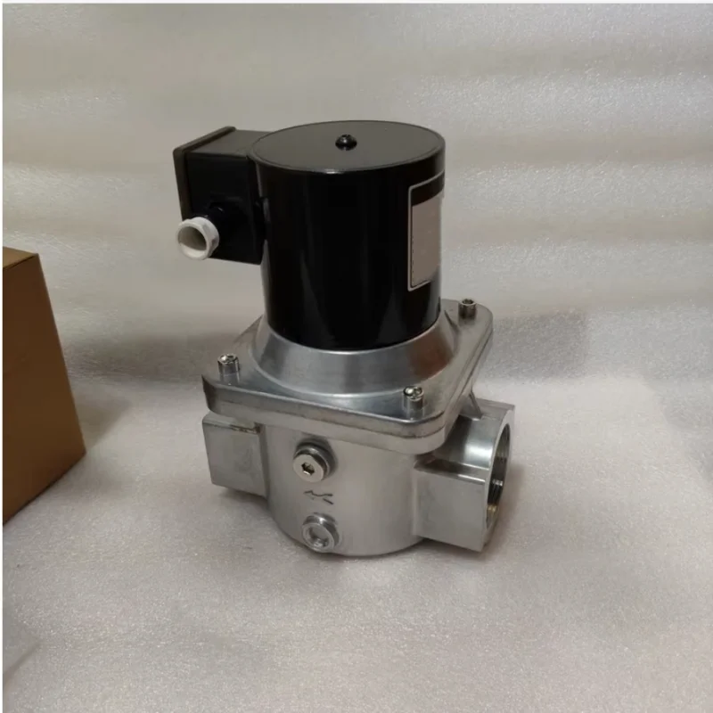 Совершенно новый оригинальный электромагнитный клапан VR425AB1007-0000 VE4065A1000 VE4040A1243T VE4050A1200T 
Совершенно новый оригинальный электромагнитный клапан VR425AB1007-0000 VE4065A1000 VE4040A1243T VE4050A1200T