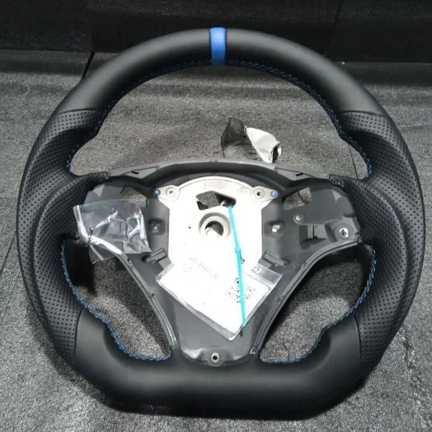 Leather Steering Wheel For BMW E90 3 Series E89 E84 E92 E93 E87 E82 E88 E91 E70 E71 E72 E53 2005-2012 Car Steering Wheel
Leather Steering Wheel For BMW E90 3 Series E89 E84 E92 E93 E87 E82 E88 E91 E70 E71 E72 E53 2005-2012 Car Steering Wheel