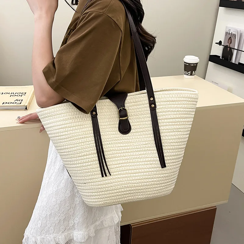 2025 New! Women's Woven Tote Bag - Beach & Commute Style | Large Capacity | Basket Shape | Shoulder Carry
2025 New! Women's Woven Tote Bag - Beach & Commute Style | Large Capacity | Basket Shape | Shoulder Carry