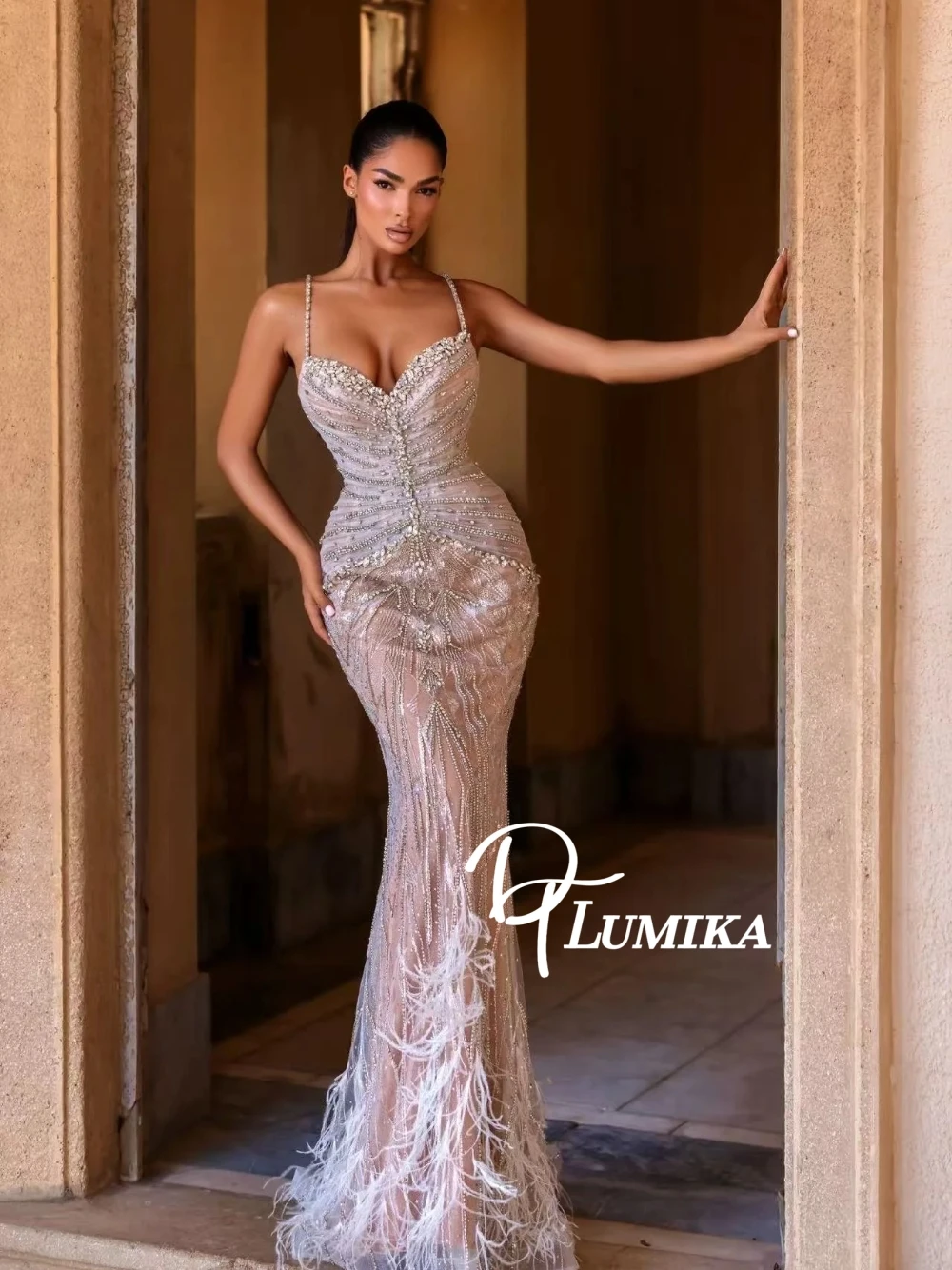 Сексуальное платье русалки с глубоким V-образным вырезом и бисером, женское облегающее платье на тонких бретельках, нежное вечернее платье по индивидуальному заказу
Сексуальное платье русалки с глубоким V-образным вырезом и бисером, женское облегающее платье на тонких бретельках, нежное вечернее платье по индивидуальному заказу