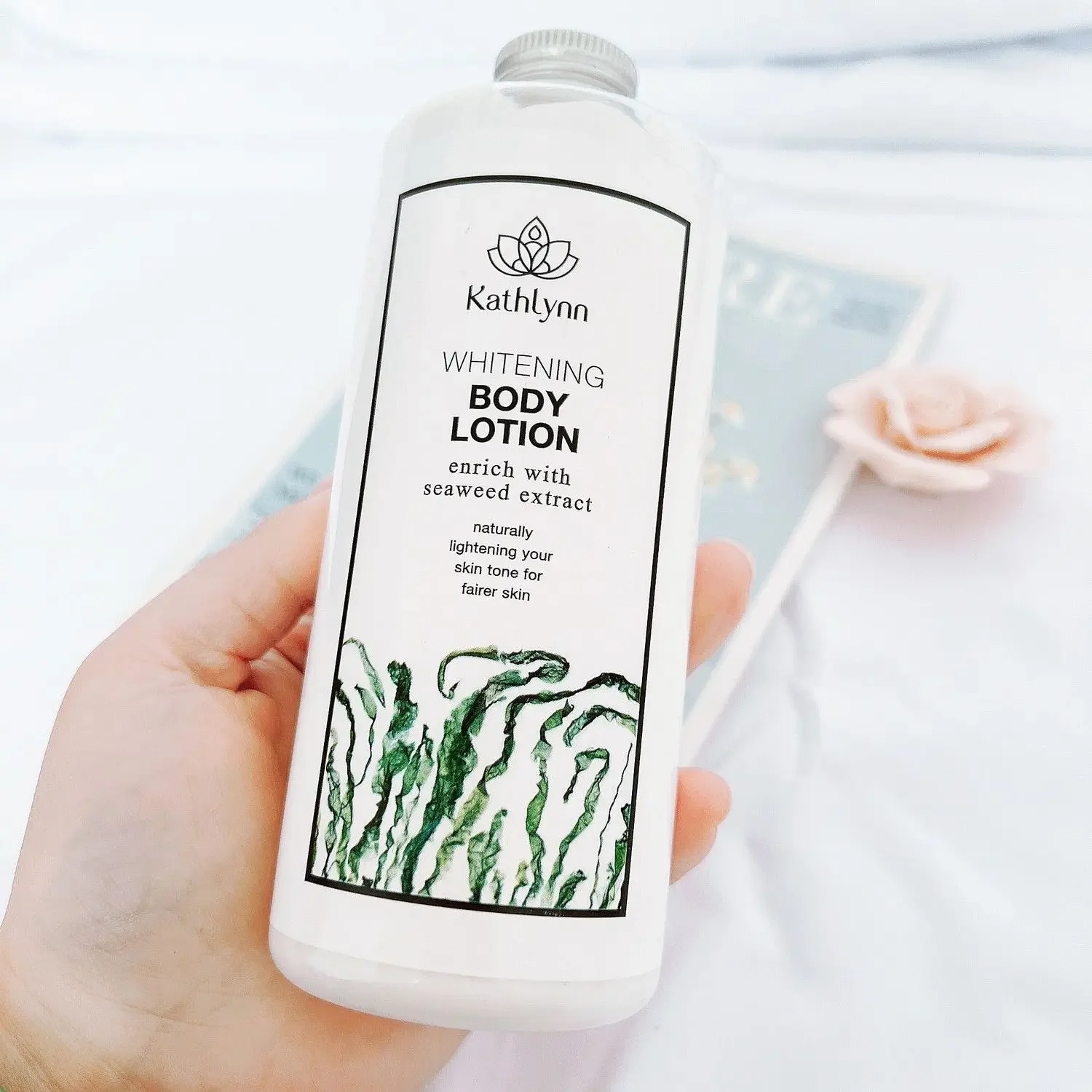 Kathlyn 300 мл крем для тела с морскими водорослями, увлажняющий, долговечный, в Таиланде
Kathlyn 300 мл крем для тела с морскими водорослями, увлажняющий, долговечный, в Таиланде