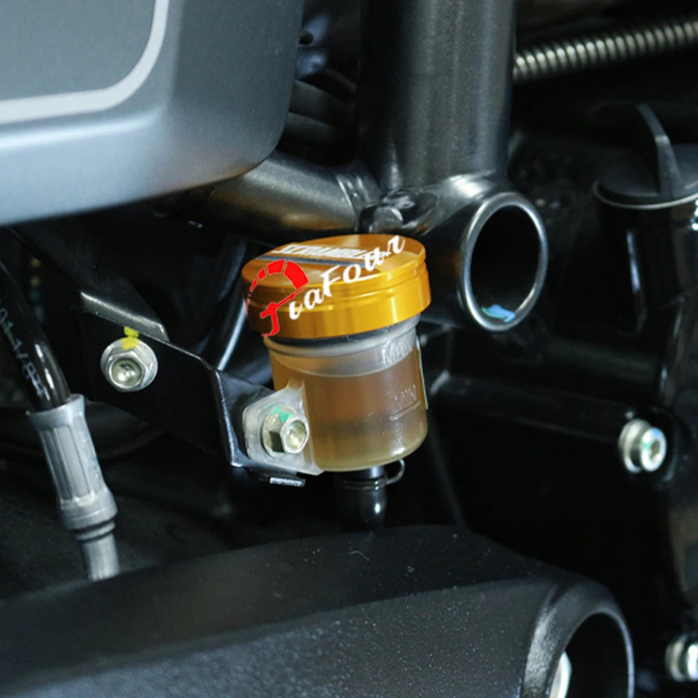 Motorcycle Front Clutch Cover Fluid Reservoir Cap For Multistrada 1200 S 10-14 Monster 1100 1100S EVO 09-13 Monster 1200 S R
Motorcycle Front Clutch Cover Fluid Reservoir Cap For Multistrada 1200 S 10-14 Monster 1100 1100S EVO 09-13 Monster 1200 S R
