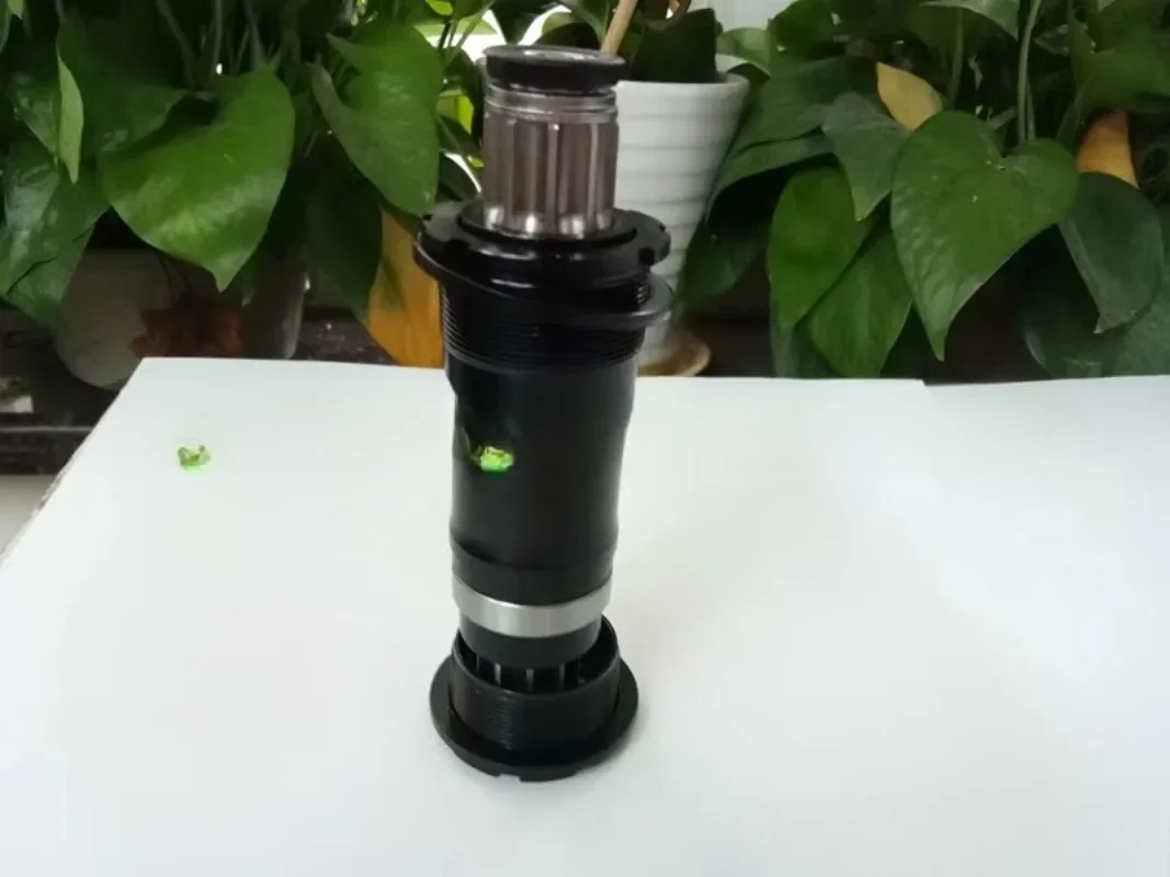 Titanium Bike Bottom Bracket Axle and Accessories Titanium Bicycle BB Parts China Titanium BB Parts for BCA1.37"X24T
Titanium Bike Bottom Bracket Axle and Accessories Titanium Bicycle BB Parts China Titanium BB Parts for BCA1.37"X24T