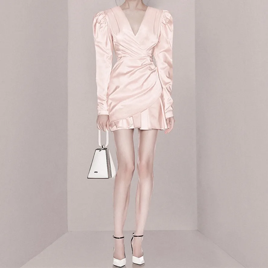 High Waist Spring Woman Luxury Dress Korean Dresses Women Elegant Autumn Party Long Sleeve A-Line 2022 Slim Solid Pink V-neck
High Waist Spring Woman Luxury Dress Korean Dresses Women Elegant Autumn Party Long Sleeve A-Line 2022 Slim Solid Pink V-neck