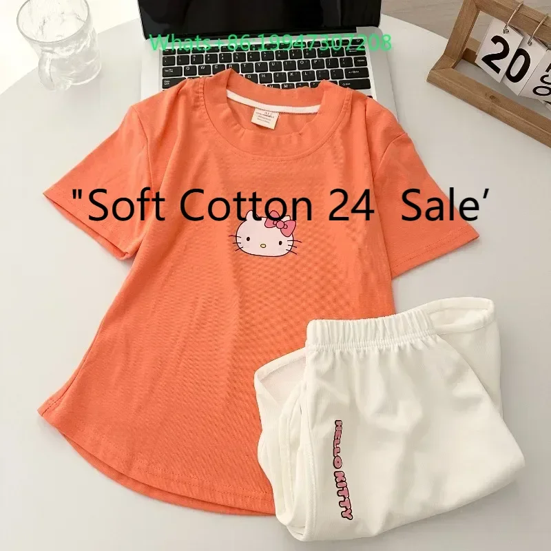 2025 summer new orange hello kitty women's pajamas casual two-piece set short-sleeved shorts cute hello kitty loungewear
2025 summer new orange hello kitty women's pajamas casual two-piece set short-sleeved shorts cute hello kitty loungewear