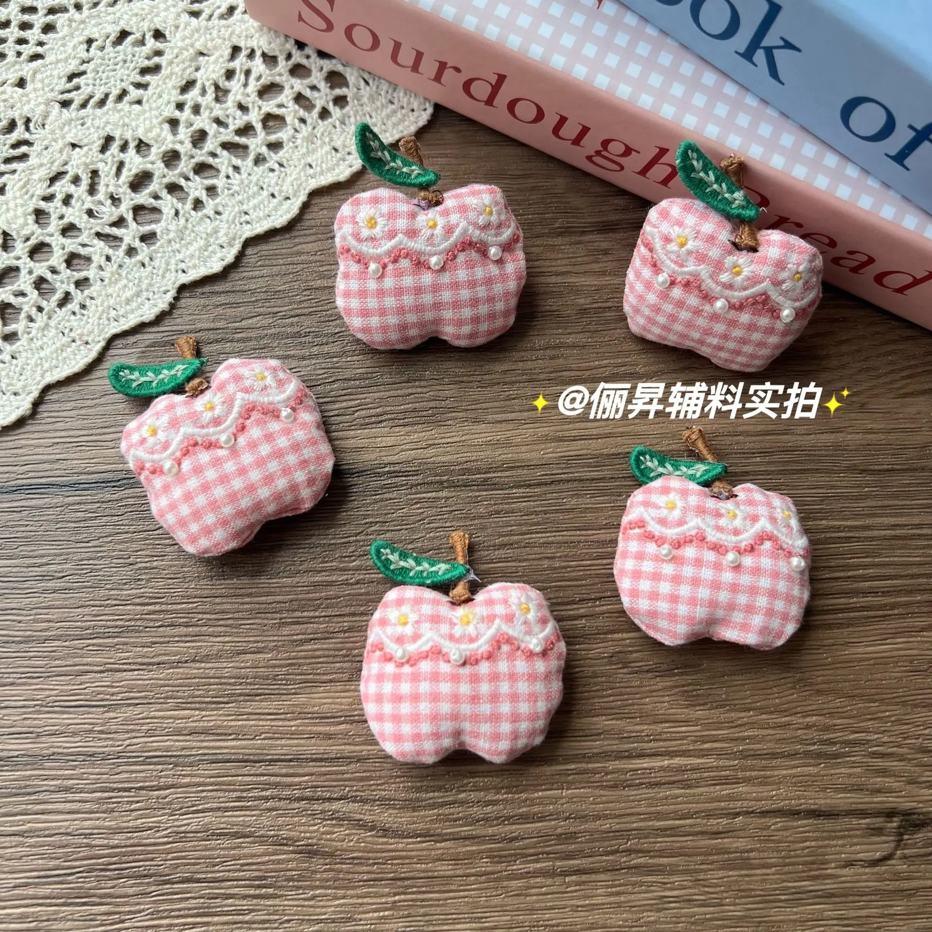 Cartoon Cute Animal Apple Fruit Children Hair Clips Headbands for DIY Bag Clothing Embellishment Premium Quality
Cartoon Cute Animal Apple Fruit Children Hair Clips Headbands for DIY Bag Clothing Embellishment Premium Quality