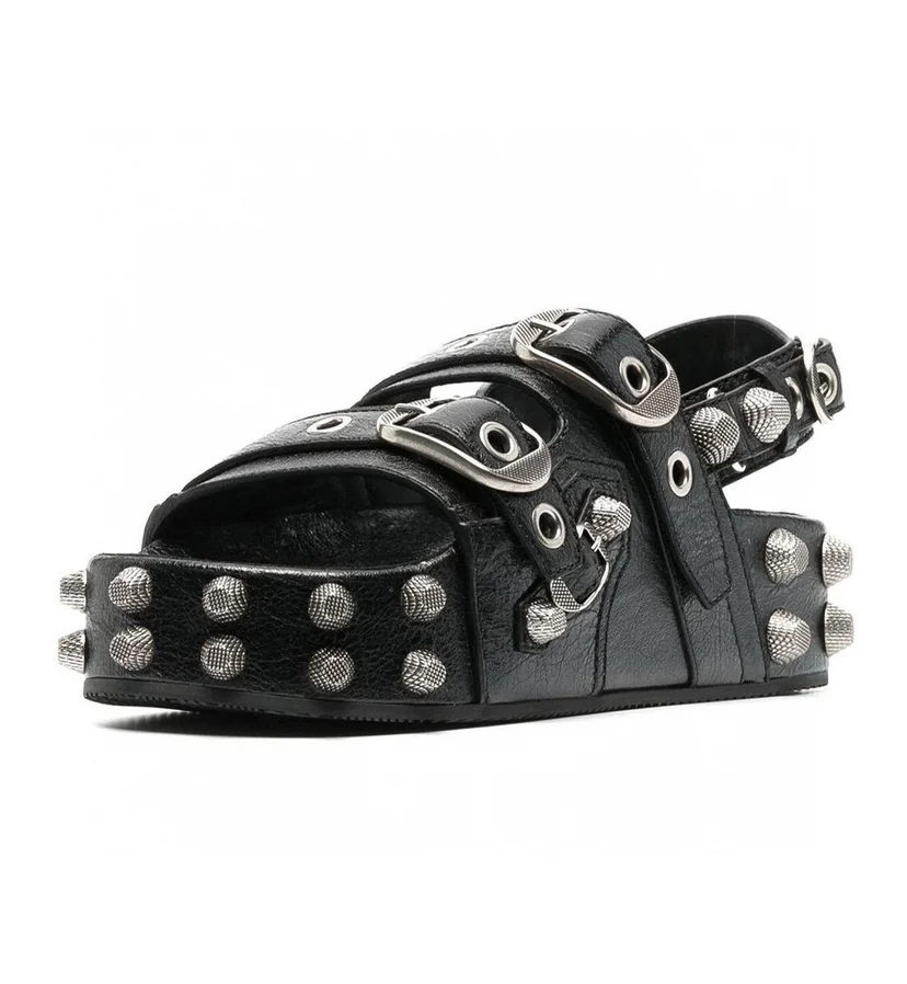 Platform Metal Rivet Belt Buckle Sandals 2025 Summer Punk Sports Casual Sandals 36-45 Large Size Custom Fashion Women Shoes
Platform Metal Rivet Belt Buckle Sandals 2025 Summer Punk Sports Casual Sandals 36-45 Large Size Custom Fashion Women Shoes