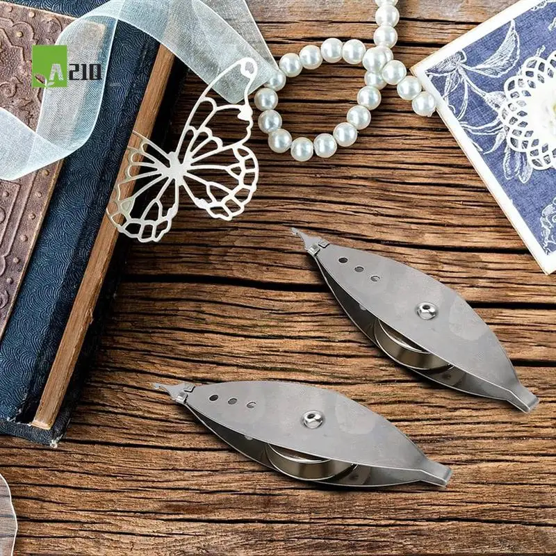 A21Q -3 шт. Набор серебряных металлических челноков для начинающих с принадлежностями для шпульки, железные игольчатые челноки премиум-класса
A21Q -3 шт. Набор серебряных металлических челноков для начинающих с принадлежностями для шпульки, железные игольчатые челноки премиум-класса