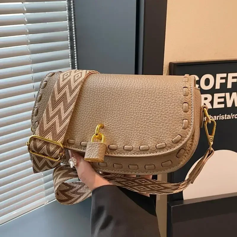 2025 Spring Summer Trend: Women's High - Grade Retro Bag. Niche Shoulder/Underarm, Stylish Messenger Saddle, Function - Oriented
2025 Spring Summer Trend: Women's High - Grade Retro Bag. Niche Shoulder/Underarm, Stylish Messenger Saddle, Function - Oriented