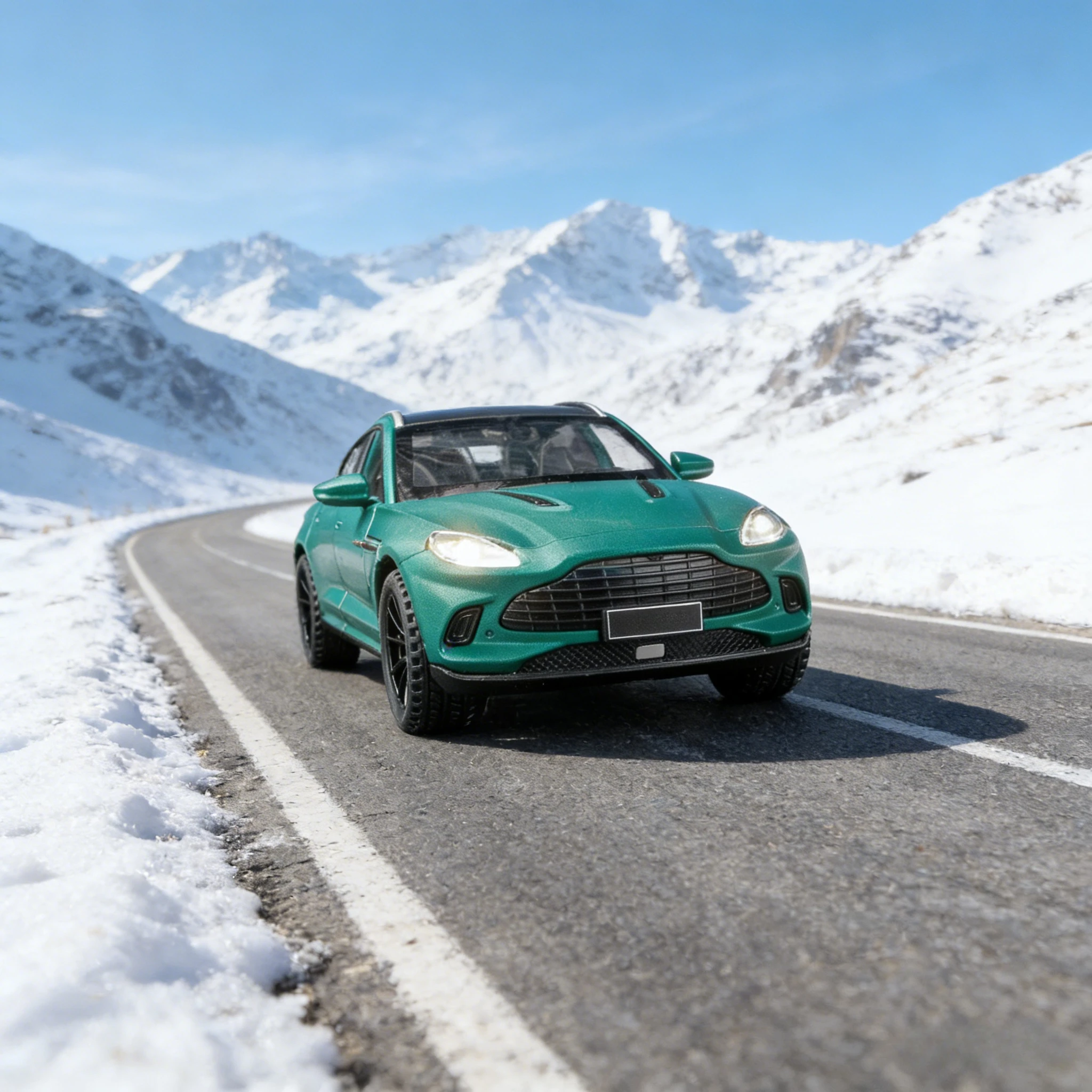 Для 1:32 Aston Martin DBX модель автомобиля из сплава, украшение, внедорожник, внедорожник, звук и свет, детская игрушечная дверь, можно открыть
Для 1:32 Aston Martin DBX модель автомобиля из сплава, украшение, внедорожник, внедорожник, звук и свет, детская игрушечная дверь, можно открыть