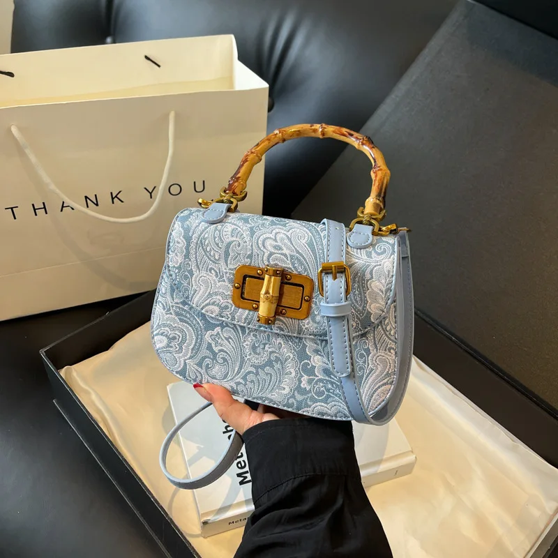 2025 Trendy! Elegant Small Square Bag - Simple Design, Premium Texture, All-Match for Work & Daily
2025 Trendy! Elegant Small Square Bag - Simple Design, Premium Texture, All-Match for Work & Daily