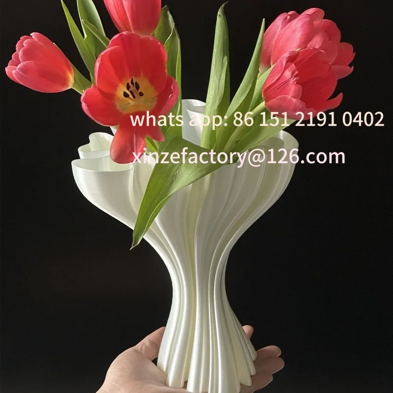 Customizable druk 3D Wazon artystyczny Biały Nowoczesny Prosty Luksusowy Nordycki Wazony do salonu Kreatywna dekor
Customizable druk 3D Wazon artystyczny Biały Nowoczesny Prosty Luksusowy Nordycki Wazony do salonu Kreatywna dekor