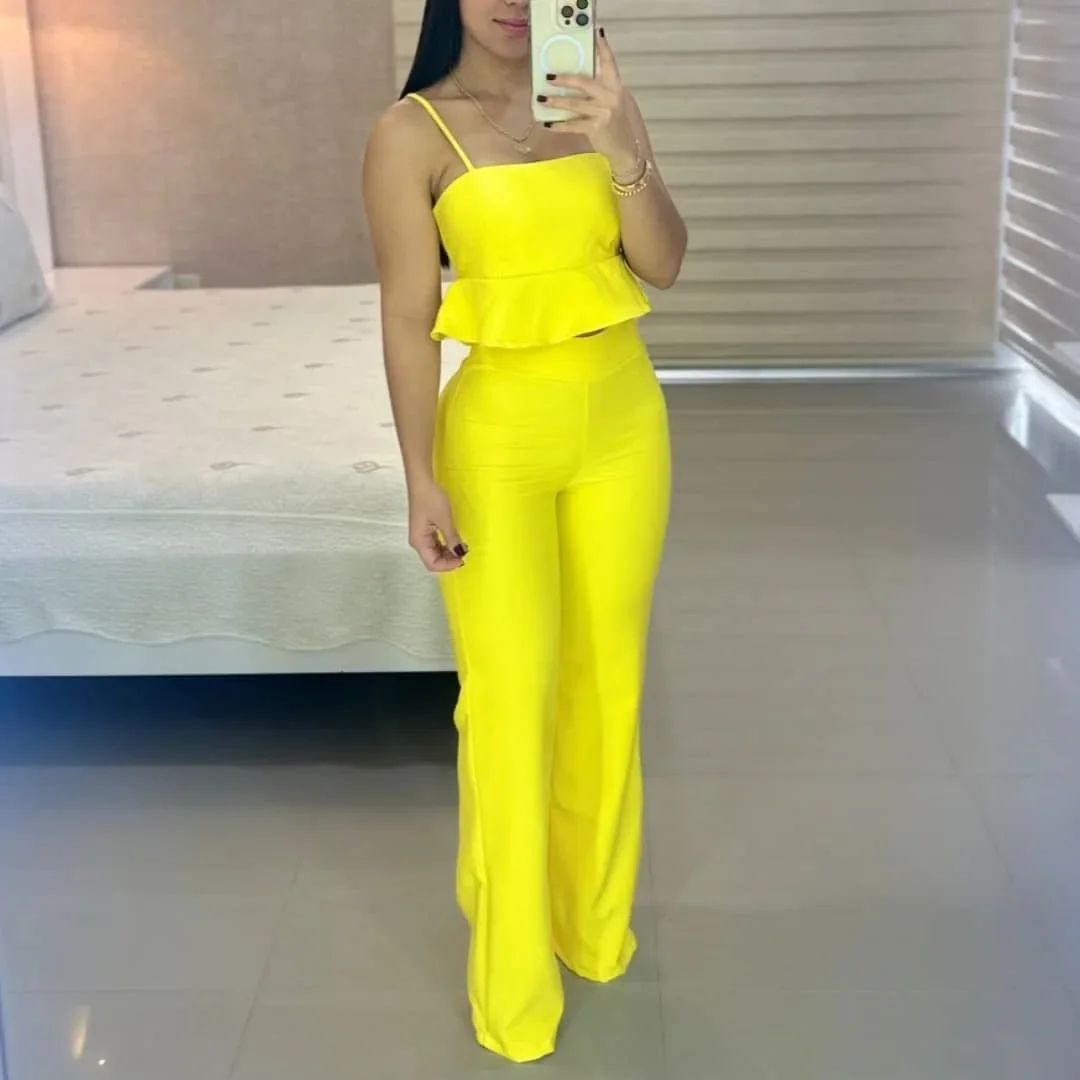 Women Sexy Solid Color Spaghetti Strap Ruffles Decor Cami Top and High Waist Wide Leg Pants 2pcs Set
Women Sexy Solid Color Spaghetti Strap Ruffles Decor Cami Top and High Waist Wide Leg Pants 2pcs Set