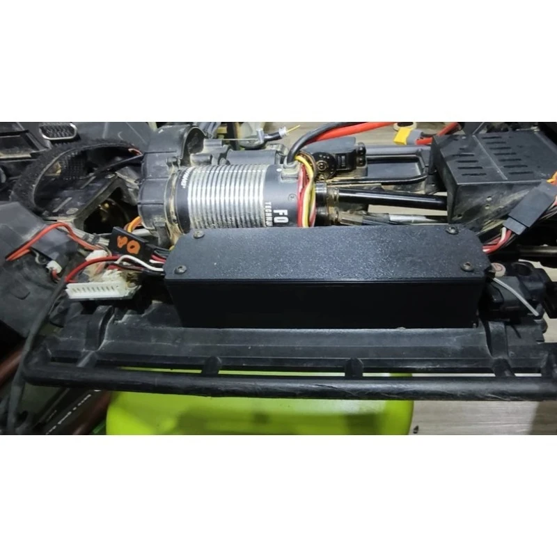 Enlarged Receiver Box for CROSSRC EMO XL2 1/8 RC Crawler 3D Printed Material, Direct Fit Replacement for Original Receiver Box
Enlarged Receiver Box for CROSSRC EMO XL2 1/8 RC Crawler 3D Printed Material, Direct Fit Replacement for Original Receiver Box