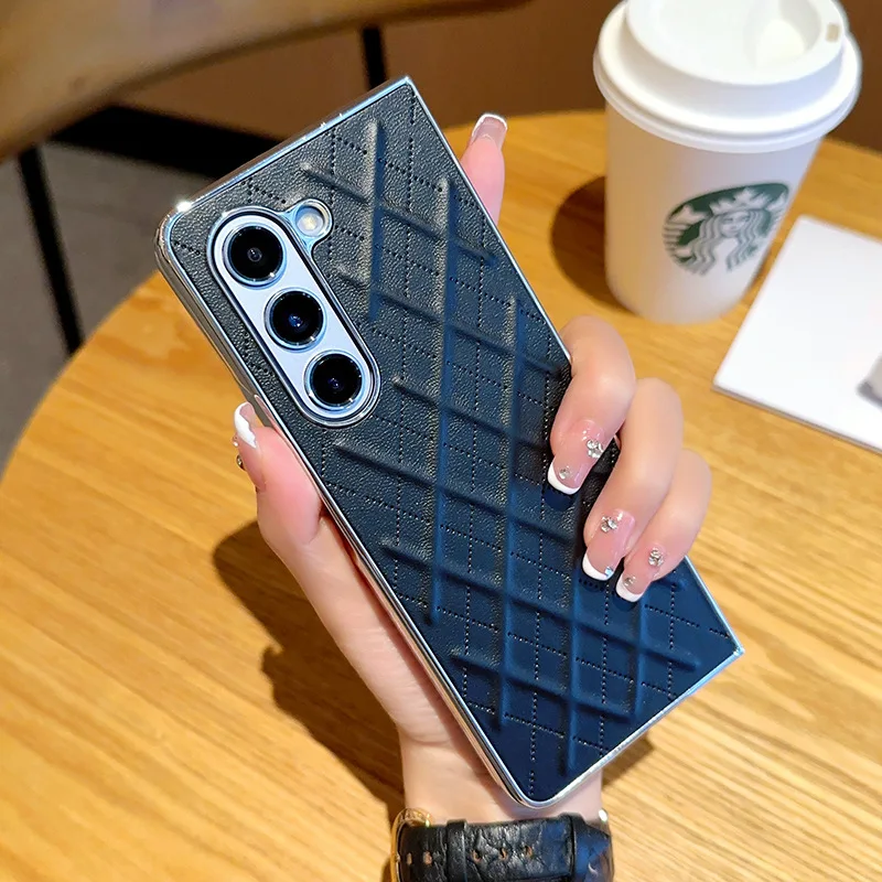 Phone Case for Samsung Galaxy Z Fold 7 6 5 4 Z Flip 7 Fe 6 5 Electroplated Diamond Grid Pattern PU Leather Luxury Hard Cover
Phone Case for Samsung Galaxy Z Fold 7 6 5 4 Z Flip 7 Fe 6 5 Electroplated Diamond Grid Pattern PU Leather Luxury Hard Cover