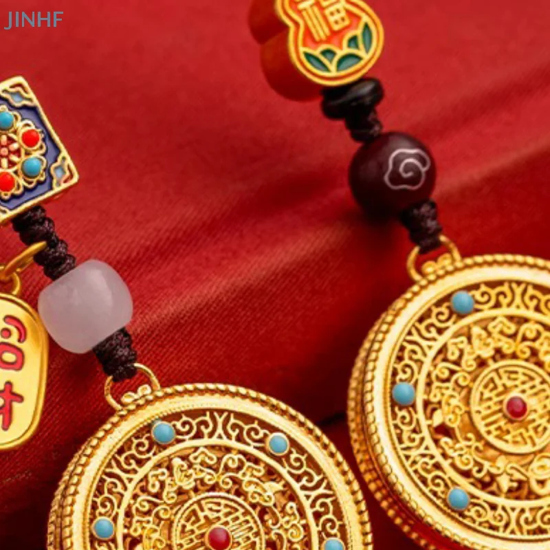1Pcs Chinese Vintage Car High-Grade Gold Bag Pendant Keychain Delicate Feature Hand-Woven DIY Charm Fashion Boyfriend Gift
1Pcs Chinese Vintage Car High-Grade Gold Bag Pendant Keychain Delicate Feature Hand-Woven DIY Charm Fashion Boyfriend Gift