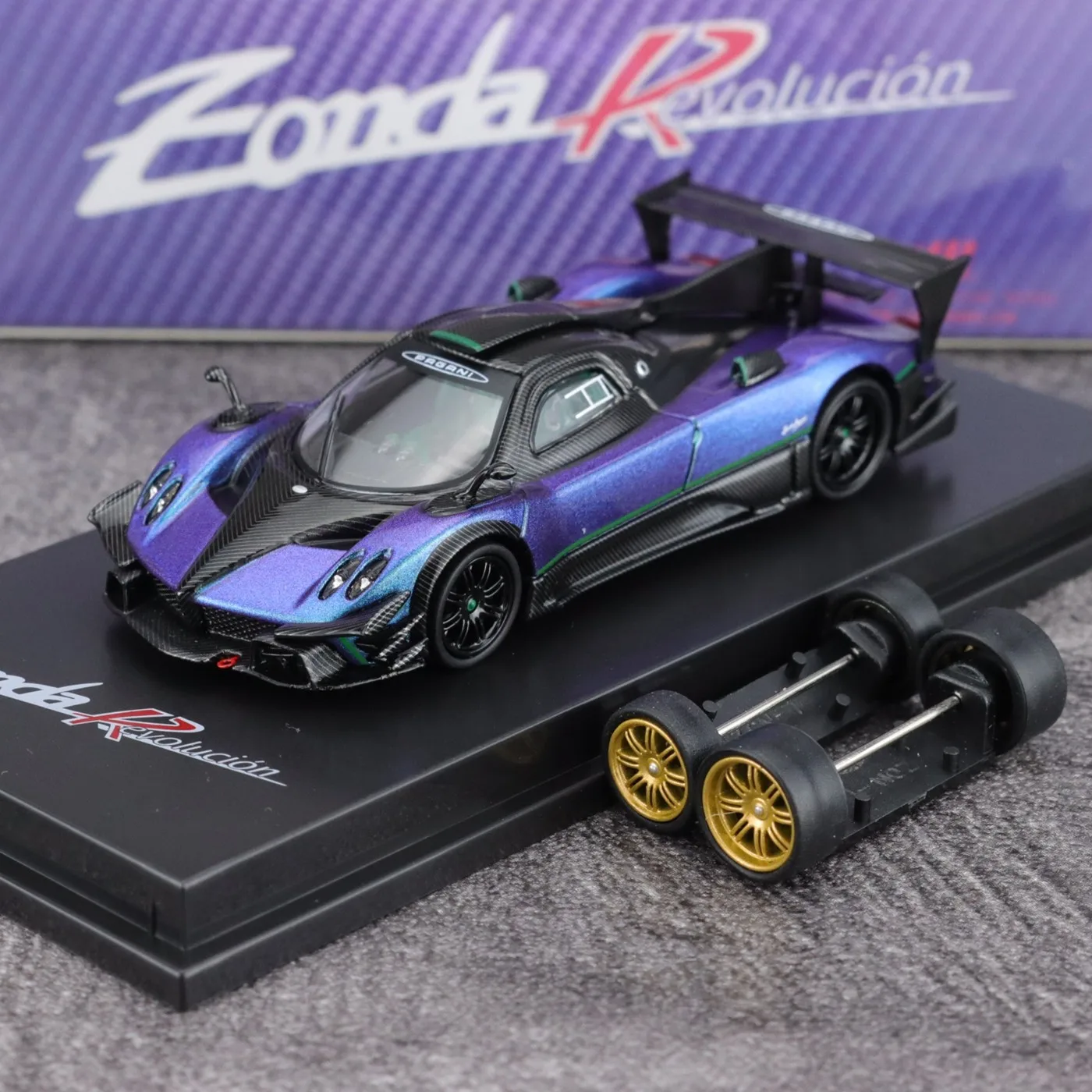 CM 1:64 Pagani Zonda Revolution REV Alloy Car Diecasts & Toy Vehicles Car Model Miniature Scale Model Car For Children
CM 1:64 Pagani Zonda Revolution REV Alloy Car Diecasts & Toy Vehicles Car Model Miniature Scale Model Car For Children