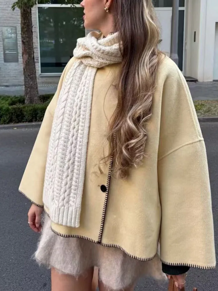 New Fashion Stand Collar Long Sleeve Jacket Elegant Single breasted Solid Asymmetric Coats Casual Contrast Stitching Outercoats
New Fashion Stand Collar Long Sleeve Jacket Elegant Single breasted Solid Asymmetric Coats Casual Contrast Stitching Outercoats