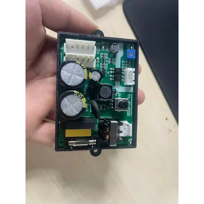 310V DC Brushless Five Wire Internal Unit DC Fan Motor Variable Frequency Air Conditioning Drive Board Control Board
310V DC Brushless Five Wire Internal Unit DC Fan Motor Variable Frequency Air Conditioning Drive Board Control Board