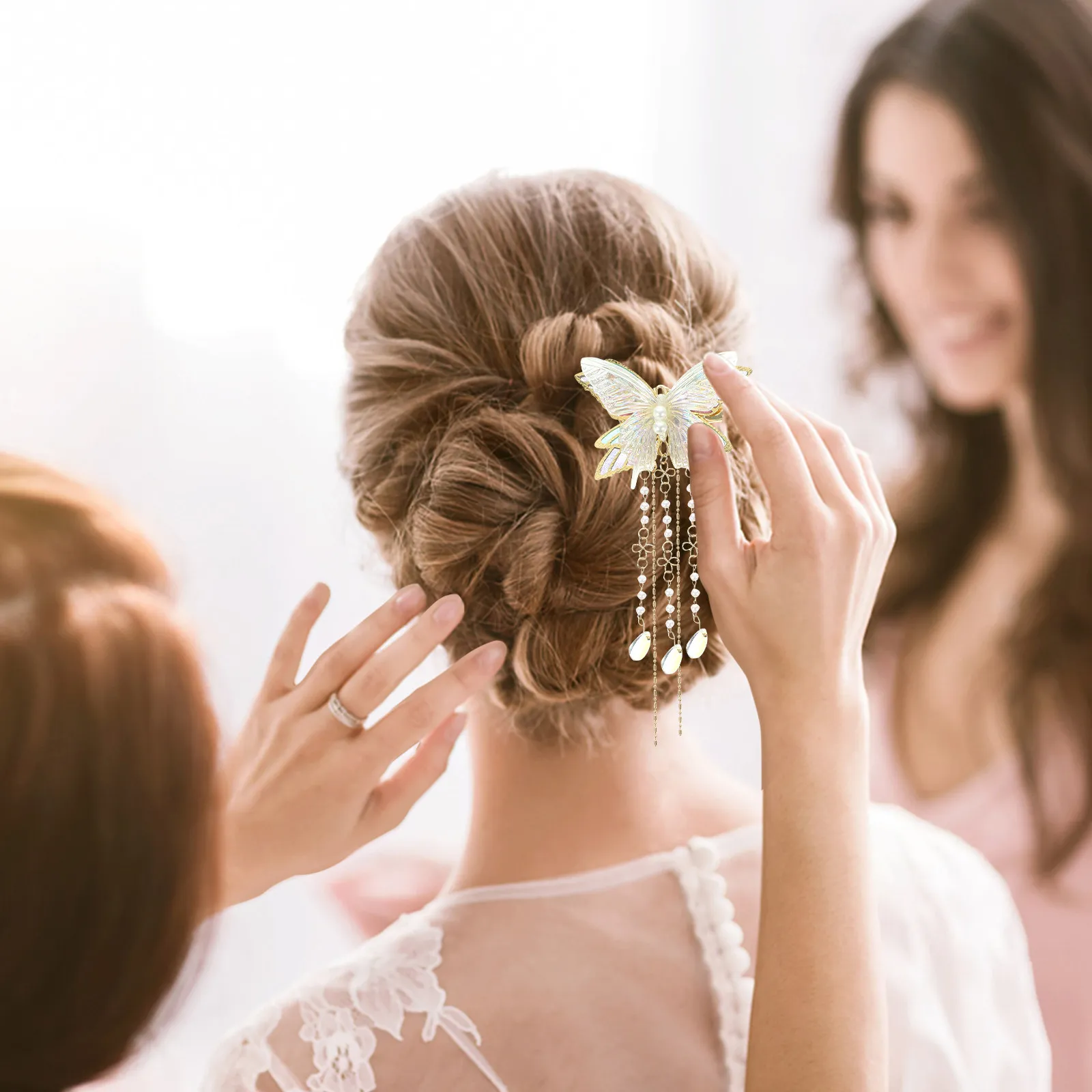 Butterfly Hair Clip Tassel Vintage Style Elegant Barrette Decorative Hair Accessories for Weddings Parties Photography Women
Butterfly Hair Clip Tassel Vintage Style Elegant Barrette Decorative Hair Accessories for Weddings Parties Photography Women