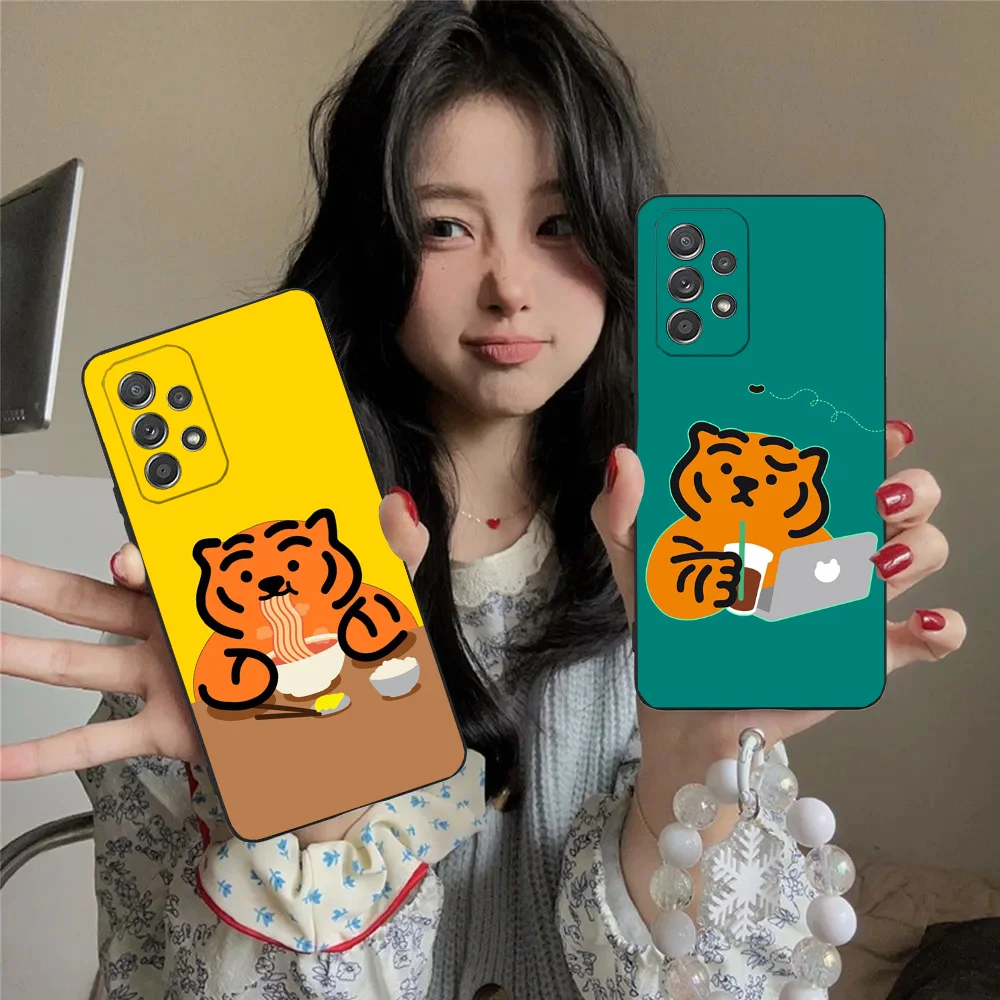 Cartoon M-MUZIKS T-TIGER Phone Case For Samsung S24,23,22,30,21,10,9,Ultra,Plus,Lite,FE,5G Black Soft Case
Cartoon M-MUZIKS T-TIGER Phone Case For Samsung S24,23,22,30,21,10,9,Ultra,Plus,Lite,FE,5G Black Soft Case