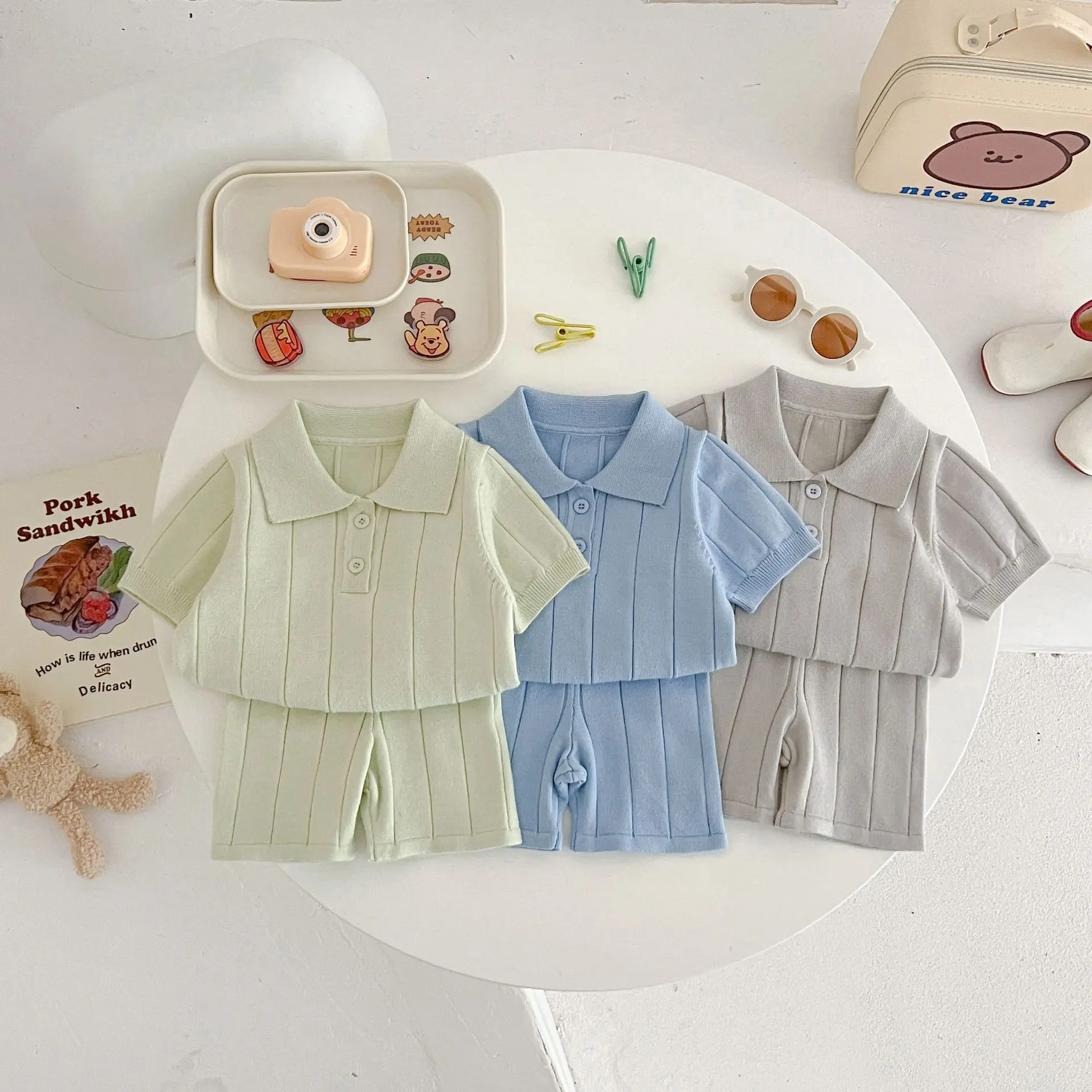 INS Infant Boys Polo Knitted Sweater Lapel Collar Short Sleeve Knitwear for Toddler Girls Pullovers Children's Clothing Outfits
INS Infant Boys Polo Knitted Sweater Lapel Collar Short Sleeve Knitwear for Toddler Girls Pullovers Children's Clothing Outfits