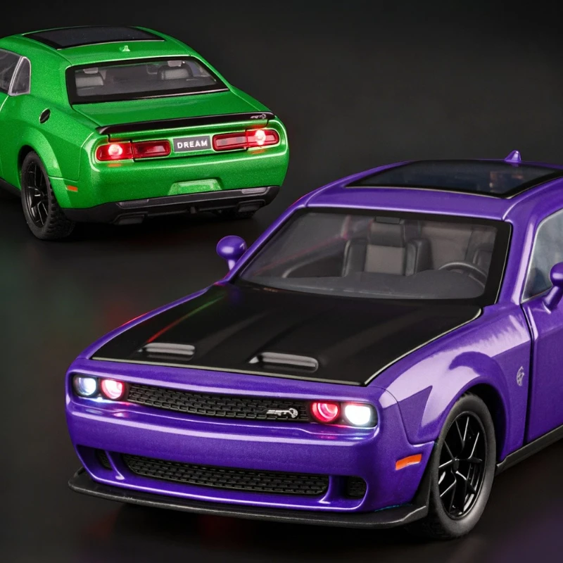 1:32 Hellcat SRT Muscle Sports car Alloy Car Model Sound and Light Pull Back Children's Toy Collectibles Birthday gift
1:32 Hellcat SRT Muscle Sports car Alloy Car Model Sound and Light Pull Back Children's Toy Collectibles Birthday gift
