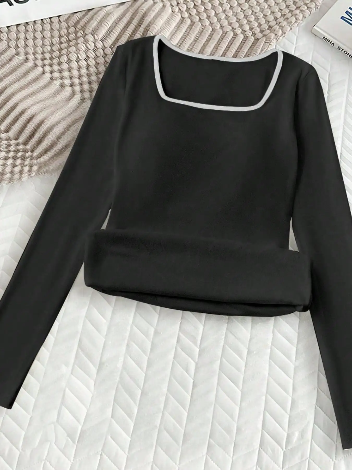 Женская футболка, стильная и удобная повседневная футболка для повседневного ношения, универсальный топ на лето
Женская футболка, стильная и удобная повседневная футболка для повседневного ношения, универсальный топ на лето