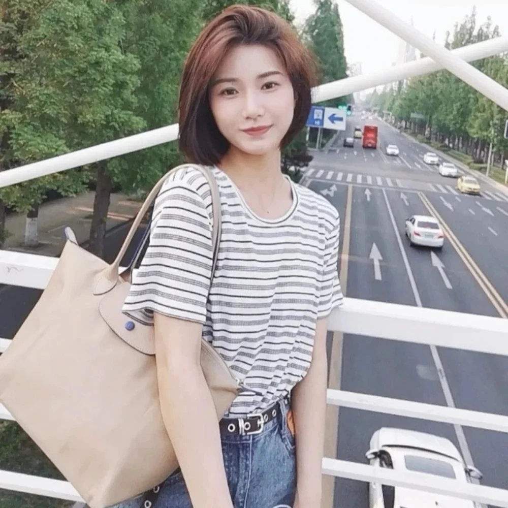 New Designer Nylon Crossbody Bag Tote Dumpling Waterproof Handbag Women's Bag One Shoulder Commuting Bag 2024 Travel Bags
New Designer Nylon Crossbody Bag Tote Dumpling Waterproof Handbag Women's Bag One Shoulder Commuting Bag 2024 Travel Bags