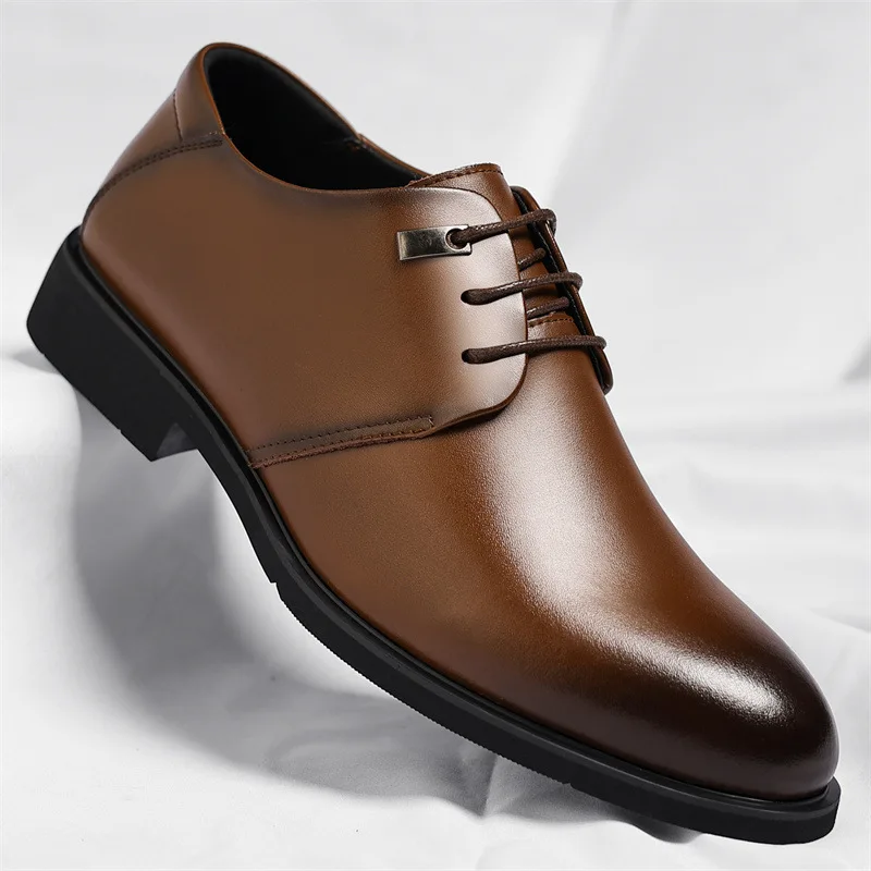 Men's leather shoes, business British style, casual and comfortable, commuting and office suit shoes, dress shoes
Men's leather shoes, business British style, casual and comfortable, commuting and office suit shoes, dress shoes