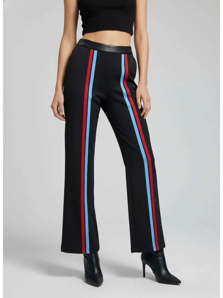 Женские модные брюки из искусственной кожи с высокой талией и широкими штанинами, новинка 2026 года, с контрастными полосками по бокам, повседневные офисные брюки
Женские модные брюки из искусственной кожи с высокой талией и широкими штанинами, новинка 2026 года, с контрастными полосками по бокам, повседневные офисные брюки