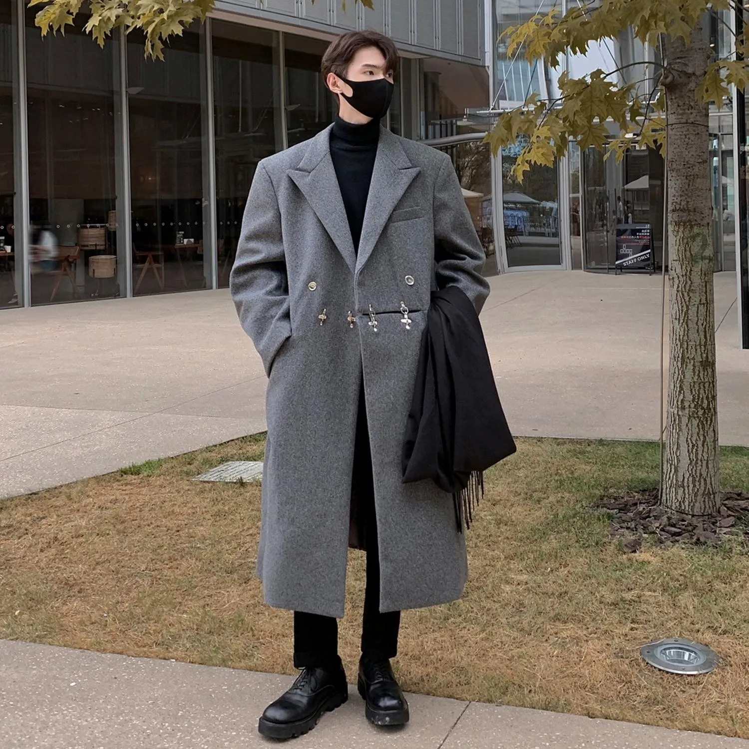 Корейское мужское шерстяное пальто средней длины, утепленное, зимнее, в британском стиле, ветровка с двубортной застежкой, цвет синий (Airplane Blue)
Корейское мужское шерстяное пальто средней длины, утепленное, зимнее, в британском стиле, ветровка с двубортной застежкой, цвет синий (Airplane Blue)