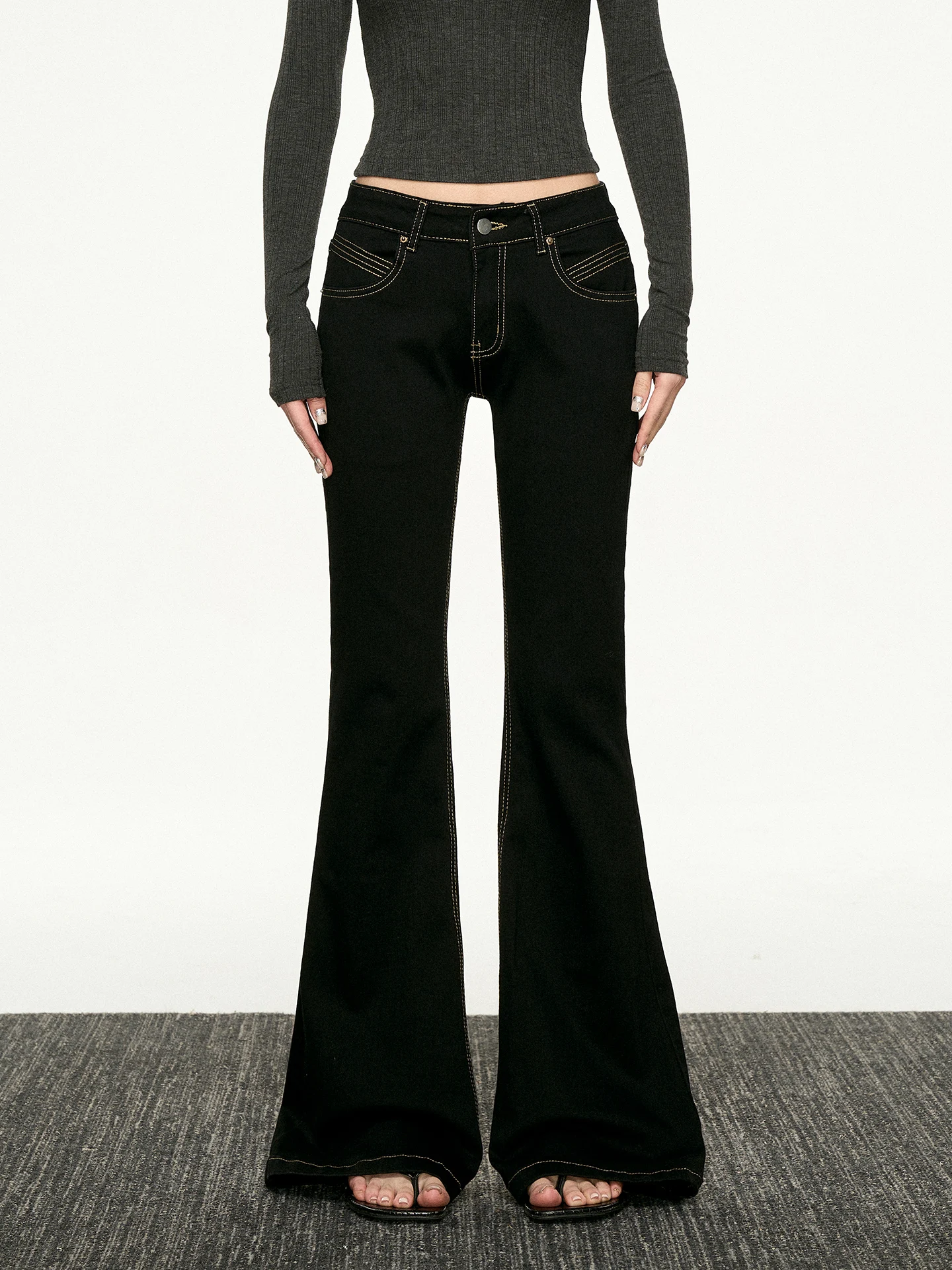 Aaisup Low Waist Black Stretchy Flared Denim Jeans Women's Spring Slim Fit Long Pants Hang Sensation Slimming Floor-Length
Aaisup Low Waist Black Stretchy Flared Denim Jeans Women's Spring Slim Fit Long Pants Hang Sensation Slimming Floor-Length