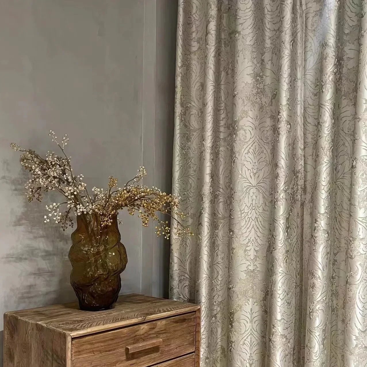 Custom Size French Gold JacquardCurtains for Living Room European Thicken Jacquard Luxury Bedroom Dining Study Classic Retro
Custom Size French Gold JacquardCurtains for Living Room European Thicken Jacquard Luxury Bedroom Dining Study Classic Retro